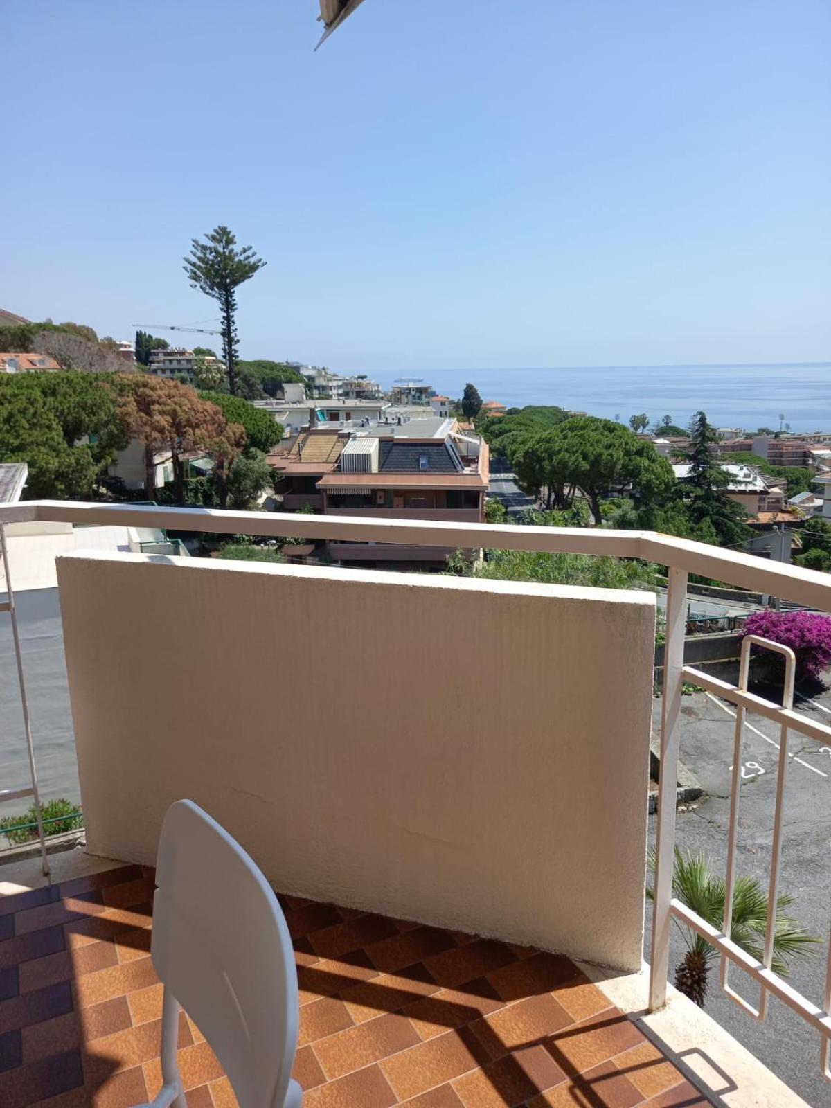 Alloggio Sole Ps Sanremo Exterior photo